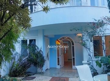 frente · Casa com 4quartos, sendo 3 suites à venda, 250,m² por R$ 1.930.000 - Barra da Tijuca - Rio de Janeir