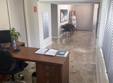 Comercial · 252m² · 4 Vagas · Imóvel Comercial