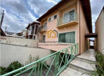 Casa · 184m² · 3 Quartos · 5 Vagas · Sobrado à Venda no Jardim das Flores em Osasco com 3 Suítes, Jacuzzi e 5 Vagas