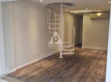 Apartamento · 104m² · 2 Quartos · 2 Vagas · Cobertura Duplex à Venda no Recreio – 2 Quartos (1 Suíte) com Piscina