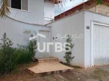 Comercial de 4 quartos, Goiânia · IMOVEL COMERCIAL 370MT 4 QUARTOS SENDO 2 SUITES SETOR NOVA SUIÇA