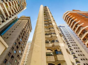Apartamento · 212m² · 4 Quartos · 3 Vagas · Amplo e Sofisticado Imóvel com 212 m², 3 Suítes e 3 Vagas de Garagem