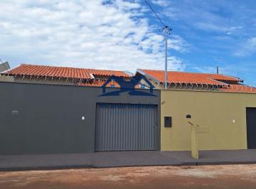 Frente · Casa à venda no bairro Cidade Jardim - Ituiutaba/MG