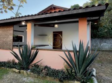 Casa · 48m² · 1 Quarto · 1 Vaga · Casa Bangalô em Vilas do Arraial, Porto Seguro 48m² | 1 Suíte