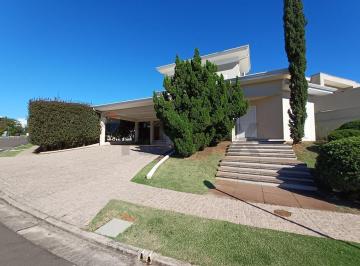 Casa · 338m² · 3 Quartos · 6 Vagas · RE/MAX ALUGA CASA DE CONDOMÍNIO 3 SUÍTES + 1 SÜITE TËRREA 338 M² R$ 13.500 CONDOMÍNIO ESTÂNCIA EUSÓX