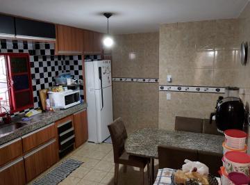 Casa de 4 quartos, João Pessoa · Casa 178m² 4 quartos sendo 3 suítes no Cristo Redentor para Alugar