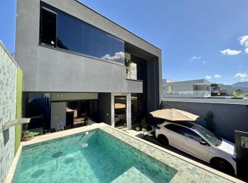 Casa · 190m² · 4 Quartos ·
Excelente Casa duplex, estilo contemporânea à venda no charmoso bai