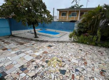 Casa · 100m² · 4 Quartos · 4 Vagas · Casa com piscina à venda em Matinhos
