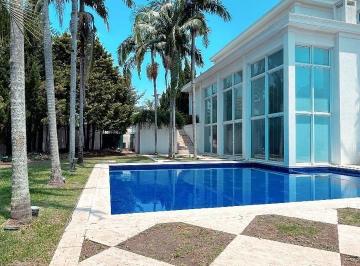 xws1pt02ytnlzdq2ywm4mmq4_md · Residencial Alphaville 0, Barueri/SP Casa à Venda de 1700 m2
