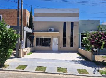 Casa · 120m² · 3 Quartos · 2 Vagas · Casa de Condomínio para alugar em Condomínio Horto Florestal de 120.00m² com 3 Quartos, 1 Suite e 2 