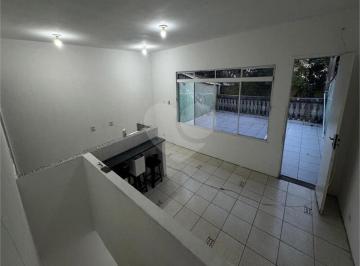 Casa · 220m² · 4 Quartos · 2 Vagas · Sobrado com 4 quartos à venda em Jardim teles de menezes - SP