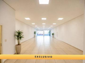 Comercial · 208m² · 3 Vagas · Salão Comercial 208 m², Compre ou Alugue, com 8 metros de frente. Localização estratégica, visibili