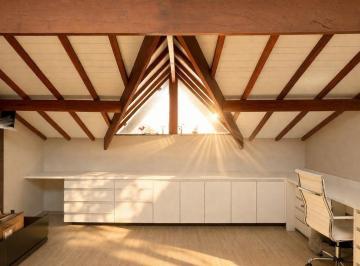 Casa · 179m² · 3 Quartos · 4 Vagas · Casa em Condomínio 179 m², com suíte e varanda. Praticidade, conforto e segurança para sua família.