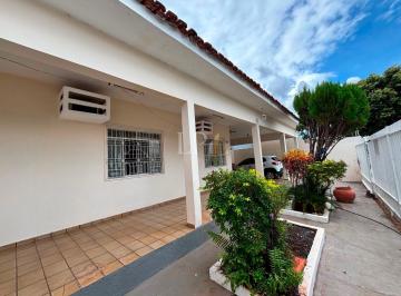 Casa · 213m² · 3 Quartos · 2 Vagas · Casa à Venda CPA 2