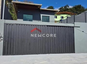 Casa · 360m² · 3 Quartos · 2 Vagas · Casa em Rua Nilo Coelho Jácome - Bela Vista - Caeté/MG