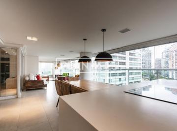 1 · Apartamento com 335 m², 4 quartos sendo 3 suítes à venda no bairro Moema Pássaros.