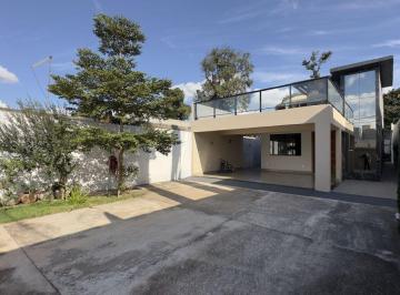 Casa de 3 quartos, Vicente Pires · Casa de 380 m² com 3 quartos ( 1 Suíte) à venda na Colônia Agrícola Samambaia