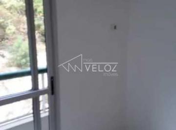 Apartamento · 72m² · 2 Quartos · 1 Vaga · Apartamento - Padrão / Residencial / Botafogo