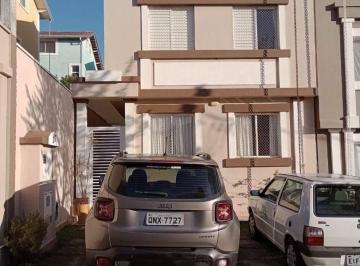 ab9b45bc8fcb502bc207f073460f6bed86ee8b91 · Linda Casa em Condomínio Fechado na colônia - Aceita permuta com apartamento na região da colônia.