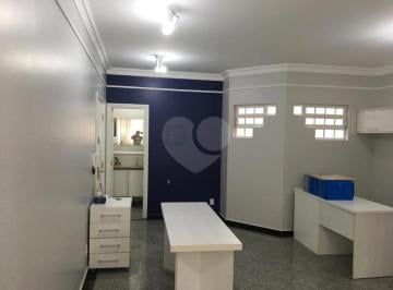 Comercial · 34m² · Salas à venda em Vila itapura - SP