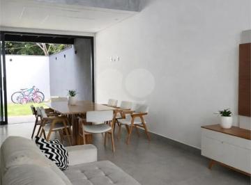 Casa · 232m² · 3 Quartos · 2 Vagas · Casa com 3 quartos à venda em Pinheirinho - SP