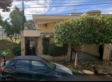 Casa de 3 quartos, Ribeirão Preto · Casa de 294 m² com 3 quartos à venda na Ribeirânia