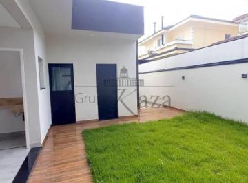 Casa de 3 quartos, Caçapava · Casa Térrea Caçapava Condomínio Terras do Vale 3 Dormitórios todos suítes- 165m² terreno 300m²