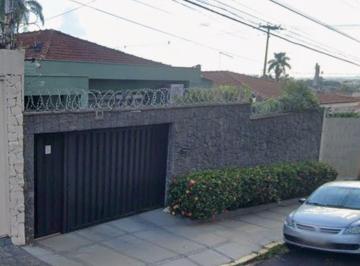 Casa de 3 quartos, Ribeirão Preto · Casa de 420 m² com 3 quartos à venda no Jardim Sumaré