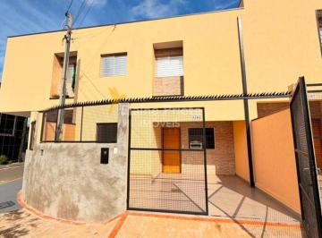 Casa de 3 quartos, Pirassununga · ALUGO – SOBRADO 03 DORMITÓRIOS – RUA BOM JESUS – VILA STEOLA – PIRASSUNUNGA
