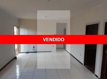 Foto 07 · Casa à venda em Juatuba-MG, Jardim Serra Azul: 4 quartos, 2 suítes, 2 salas, 2 banheiros, 4 vagas de