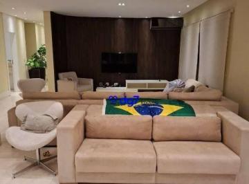 Casa · 440m² · 4 Quartos · 7 Vagas · Casa em condomínio no Lorian Boulevard, com 4 suítes e 7 vagas!