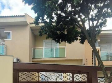 Casa · 143m² · 3 Quartos · 4 Vagas · Sobrado Belíssimo, com 3 suítes em Cidade Ademar
