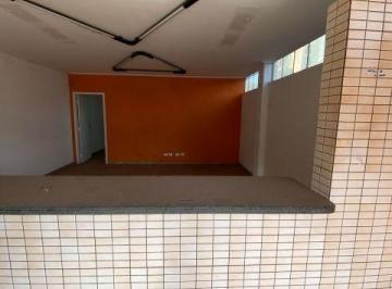 Galpão Comercial na Av. Duque de Caxias, em Londrina · Galpão Comercial na Av. Duque de Caxias, em Londrina