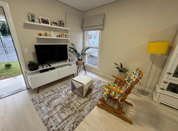 Casa · 122m² · 2 Quartos · 2 Vagas · Casa plana