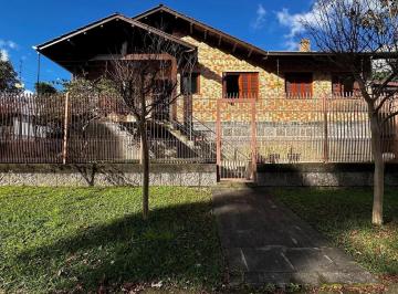 Casa · 131m² · 2 Quartos · 2 Vagas · Casa | 02 Dormitórios | Vila Verde