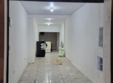 Comercial · 189m² · 1 Vaga · Loja na Rua Eugênio de Freitas, N. 185 • 189 m²