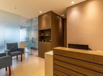 Comercial · 46m² · Sala comercial na Rua Frei Caneca, N. 558 • 46 m²