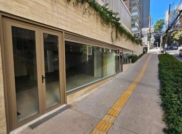 Comercial · 120m² · Loja na Alameda Campinas, N. 656 - Loja A • 120 m²