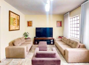 casa_maringa_4.jpeg · Imperdível casa para venda em Perdizes com 3 quartos, 210m²