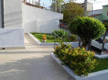 Casa · 300m² · 2 Quartos · 3 Vagas · Casa Térrea com 2 dormitórios em Osasco