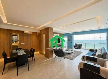 Sala · Apartamento frente mar com 2 quartos (2 suítes), 1 vaga e lazer à venda em Jardim Astúrias, Guarujá