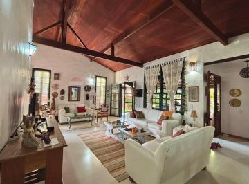 Casa · 164m² · 3 Quartos · 3 Vagas · Casa Térrea com Localização Privilegiada em Manguinhos– Armação dos Búzios RJ