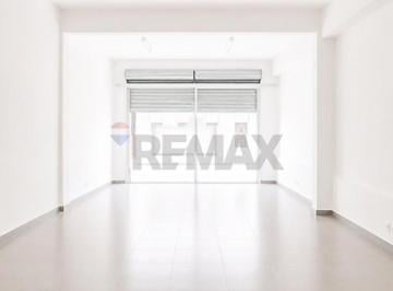 Comercial · 100m² · Aluguel - Loja com 100m2 na Floriano Peixoto, Centro de Juiz de Fora