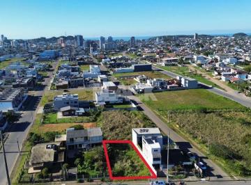 Terreno · 395m² · Terreno comercial em via de grande fluxo