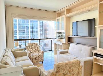 Apartamento · 70m² · 2 Quartos · Apartamento de 02 quartos no Centro em Torres RS