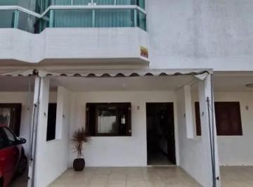 Casa · 73m² · 2 Quartos · 1 Vaga · Sobrado Duplex no Centro de Tramandaí
