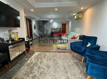 Apartamento · 351m² · 4 Quartos · 3 Vagas · Cobertura Duplex de Alto Padrão com Piscina Privativa no Centro de São Vicente