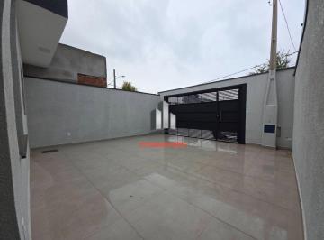 Casa · 84m² · 3 Quartos · 2 Vagas · Casa de 3 sendo 1 suite em Hortolandia