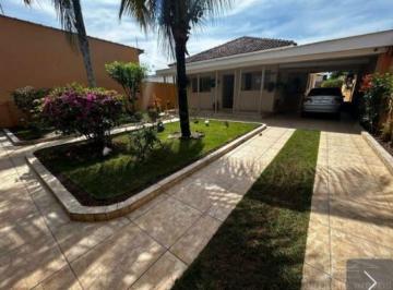 Casa · 200m² · 3 Quartos · 5 Vagas · CASA À VENDA EM ITANHAÉM SUARÃO PISCINA ÁREA GOURMET COMPLETA