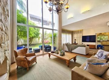 Casa · 374m² · 4 Quartos · 4 Vagas · Casa em Condomínio Fechado - Alto da Boa Vista | Jardim | Área Gourmet | 4 dormitórios